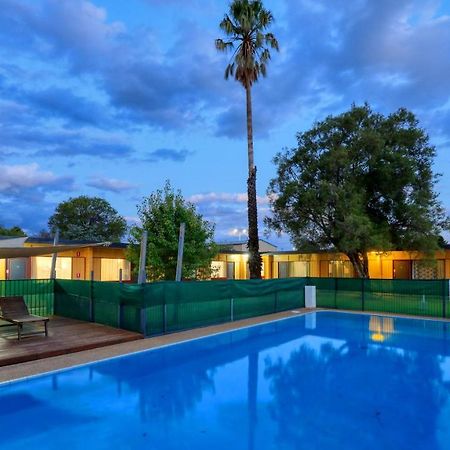 Cootamundra Gardens Motel Luaran gambar