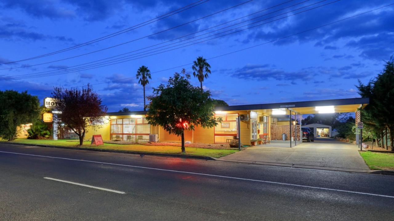 Cootamundra Gardens Motel Luaran gambar