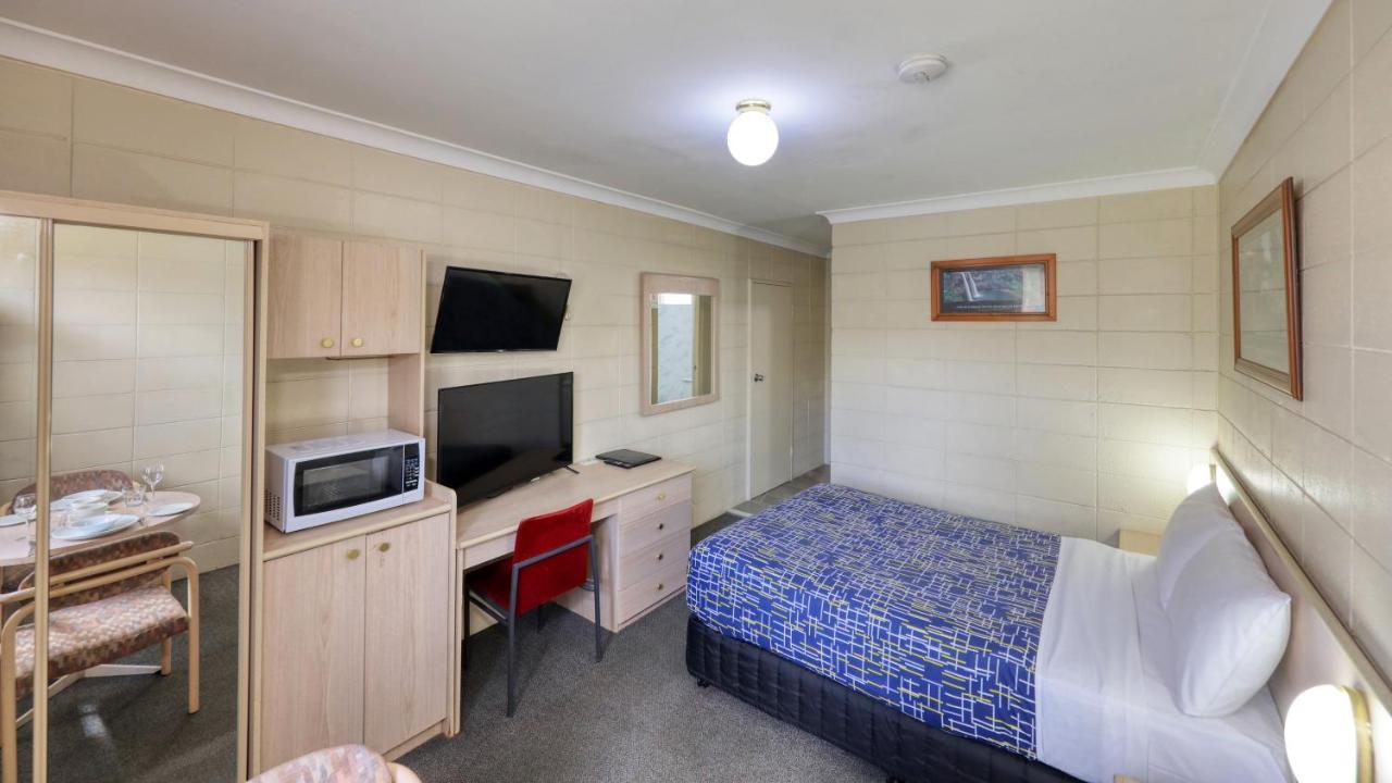Cootamundra Gardens Motel Luaran gambar