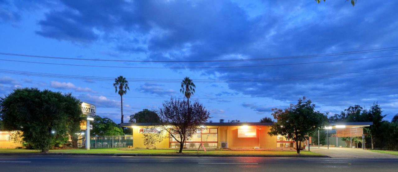 Cootamundra Gardens Motel Luaran gambar