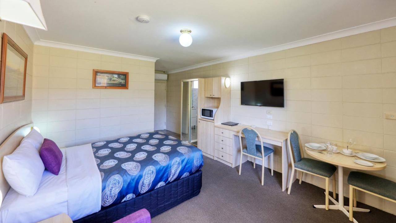 Cootamundra Gardens Motel Luaran gambar