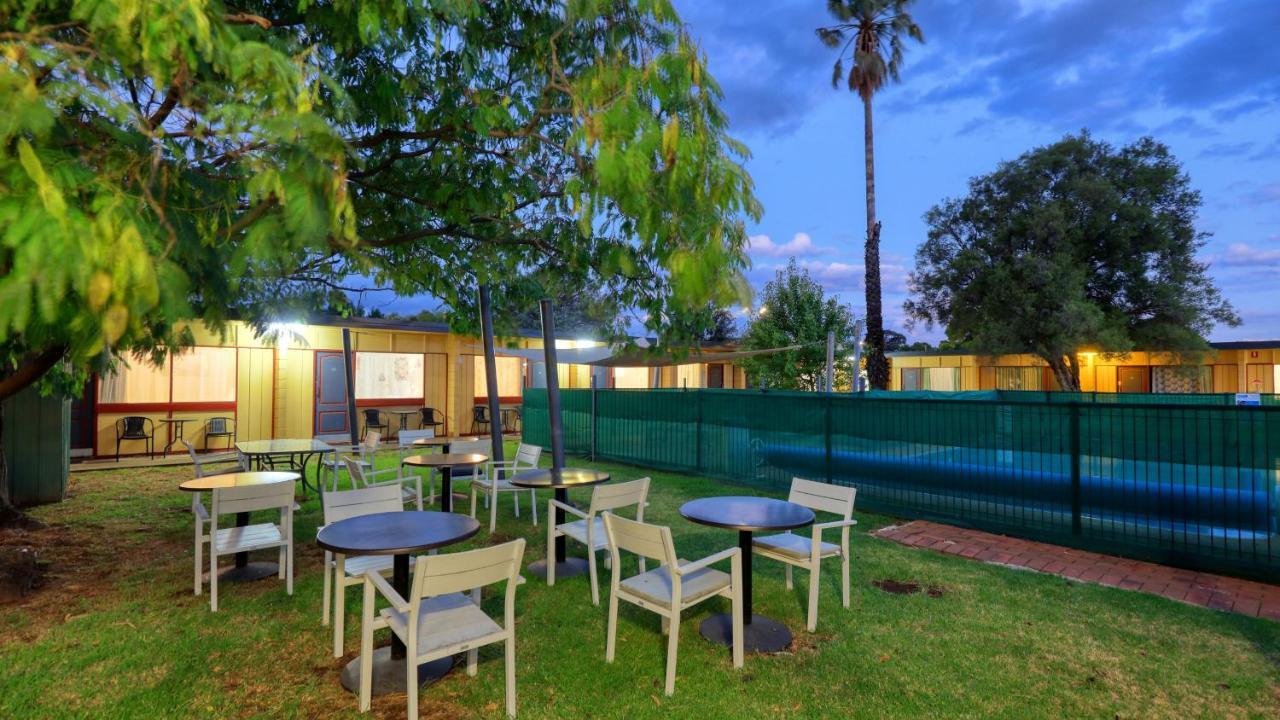 Cootamundra Gardens Motel Luaran gambar
