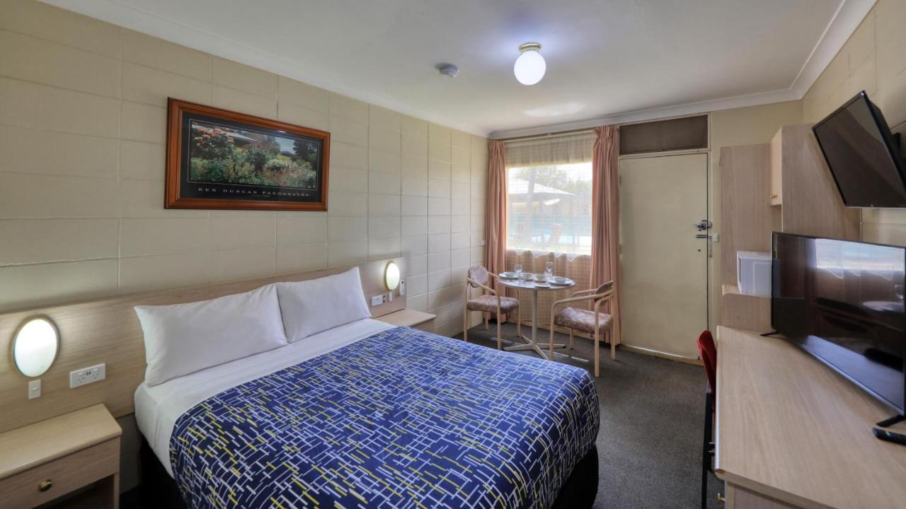 Cootamundra Gardens Motel Luaran gambar