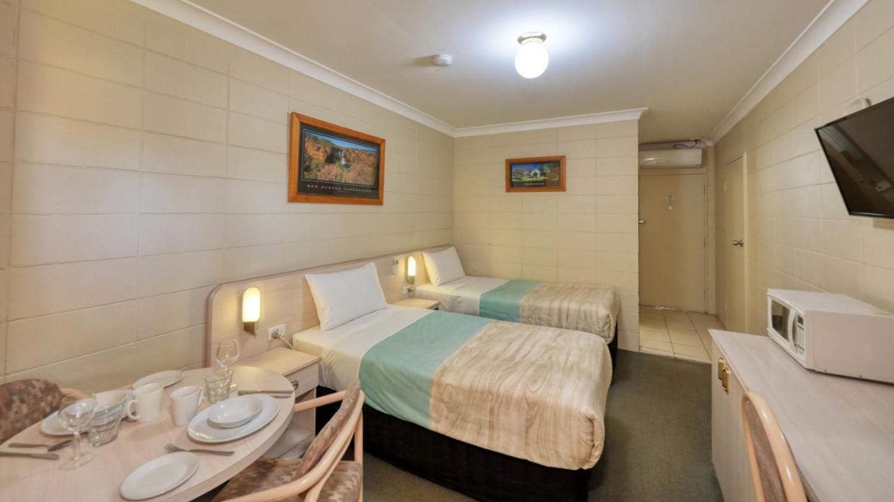 Cootamundra Gardens Motel Luaran gambar
