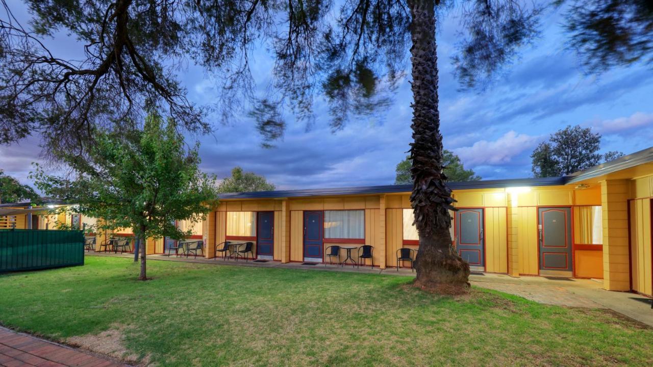 Cootamundra Gardens Motel Luaran gambar